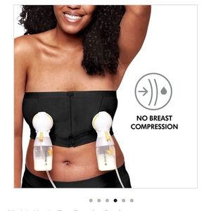 Medela Black Hands-Free Pumping Bustier